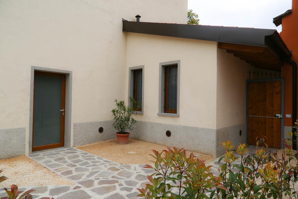 Agriturismo Cascina Della Fontana 로디 외부 사진