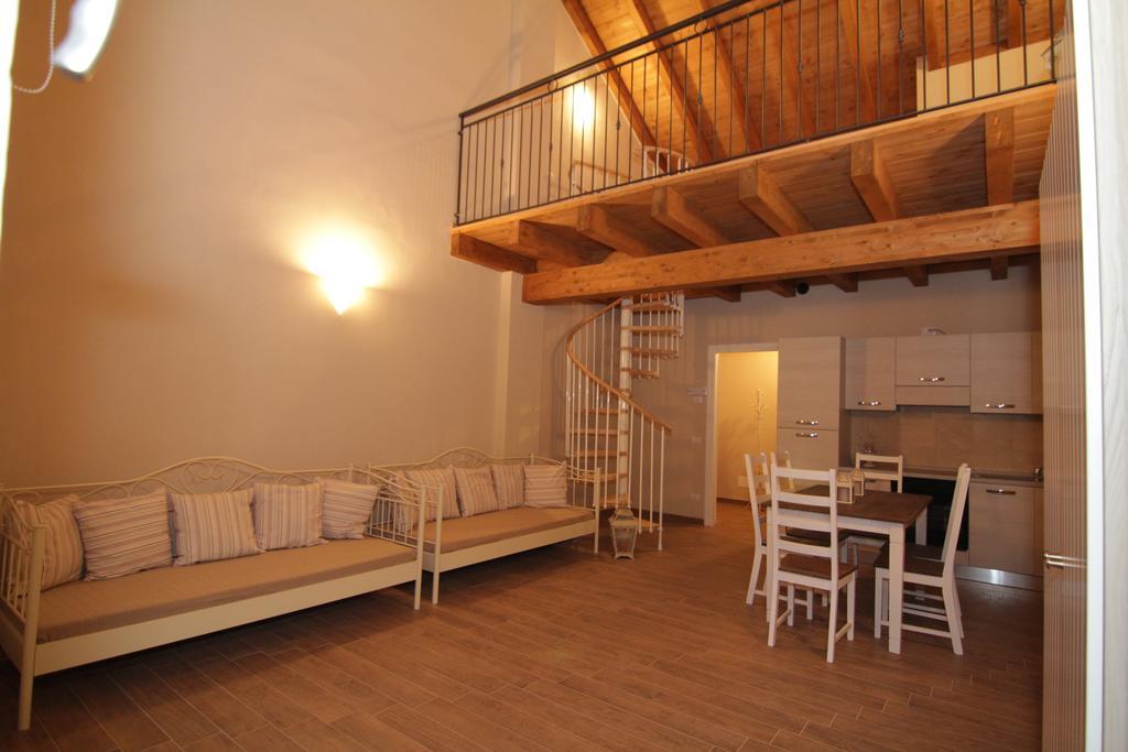 Agriturismo Cascina Della Fontana 로디 객실 사진