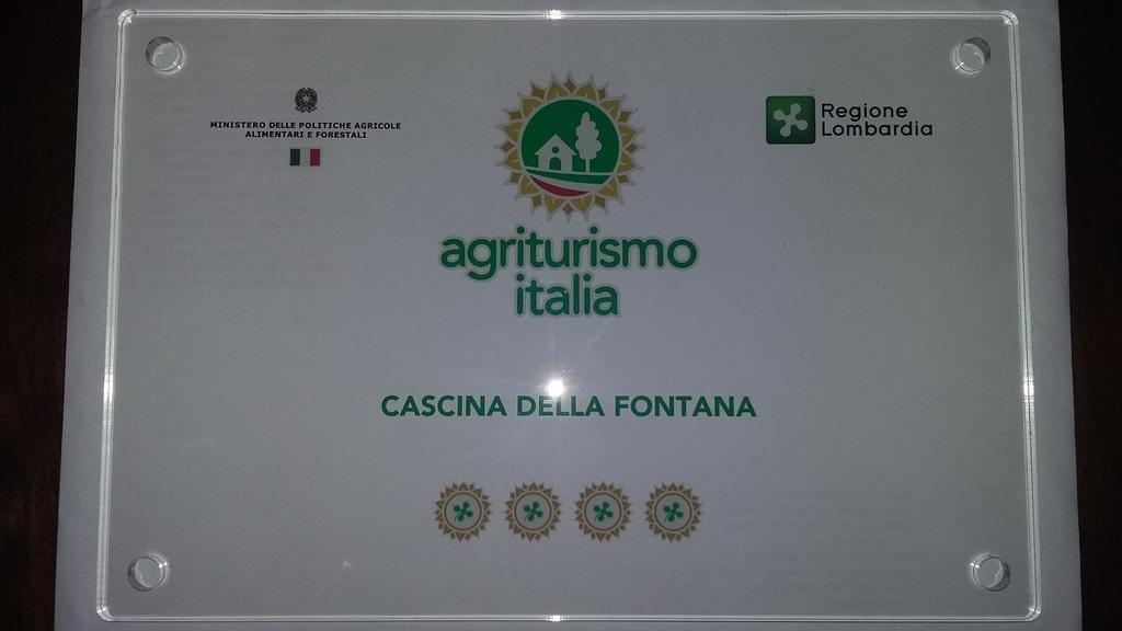 Agriturismo Cascina Della Fontana 로디 외부 사진